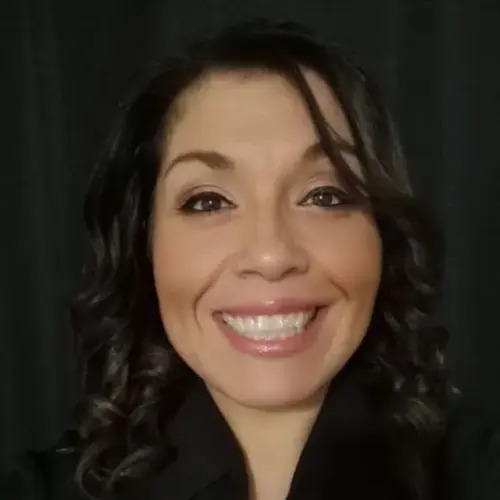 drfaridnikfar-aboutus-catherine