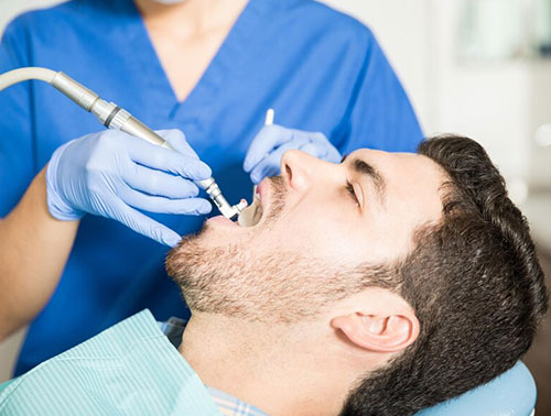 drfaridnikfar-dental-cleaning